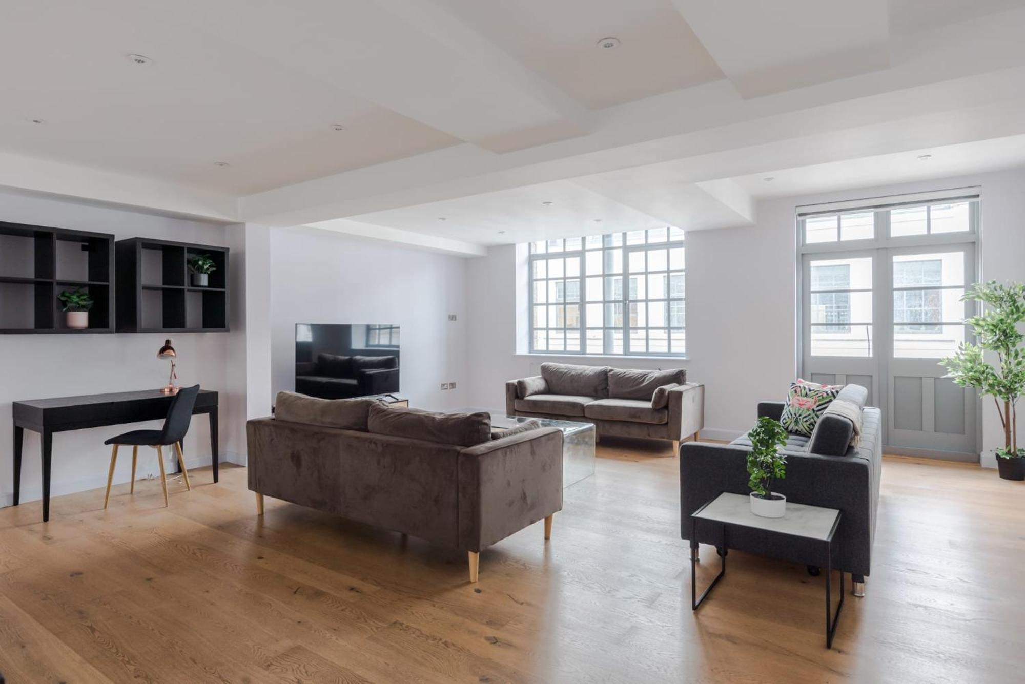 Law & Order - Farringdon - By Frankie Says Apartament *