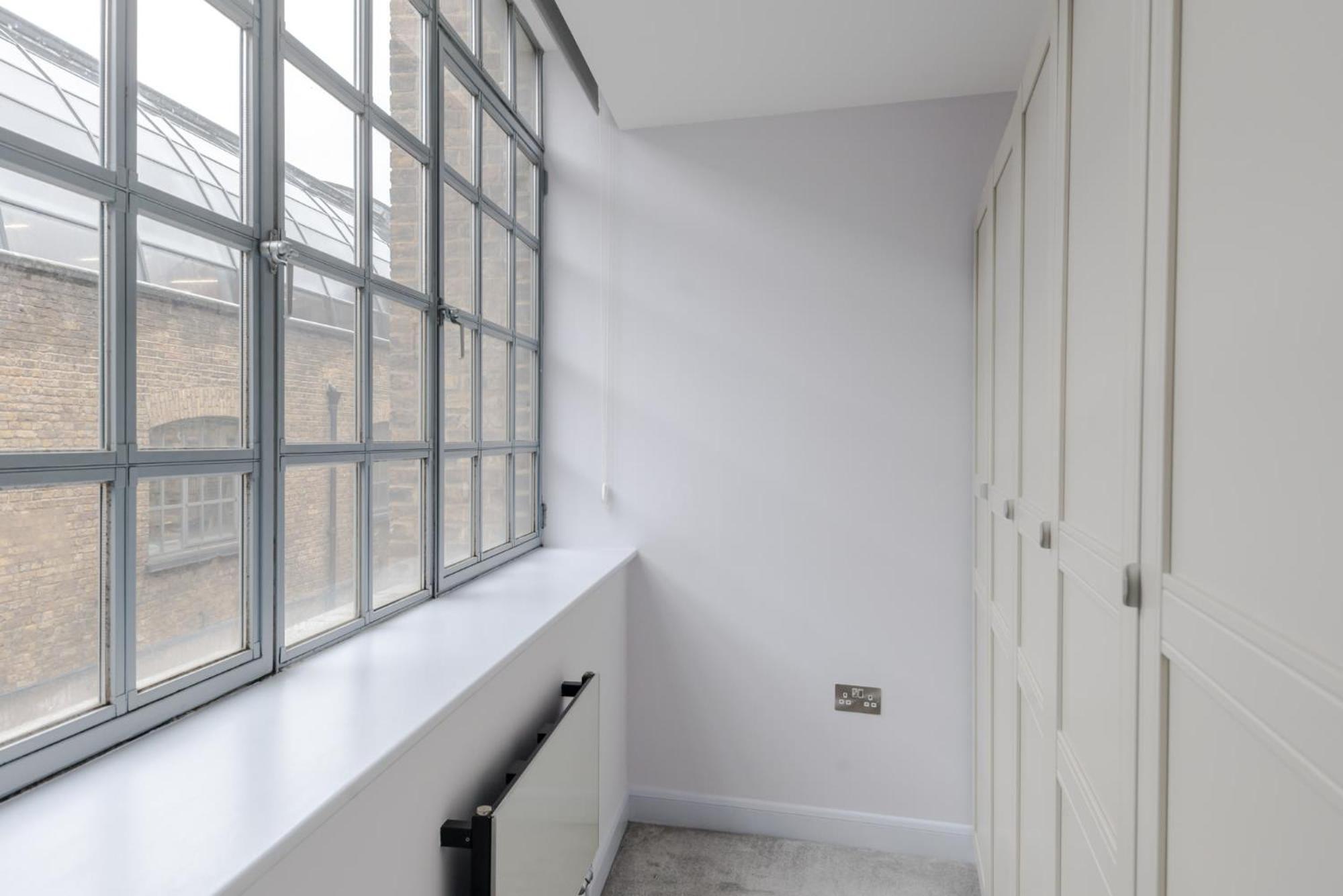 Apartament Law & Order - Farringdon - By Frankie Says *