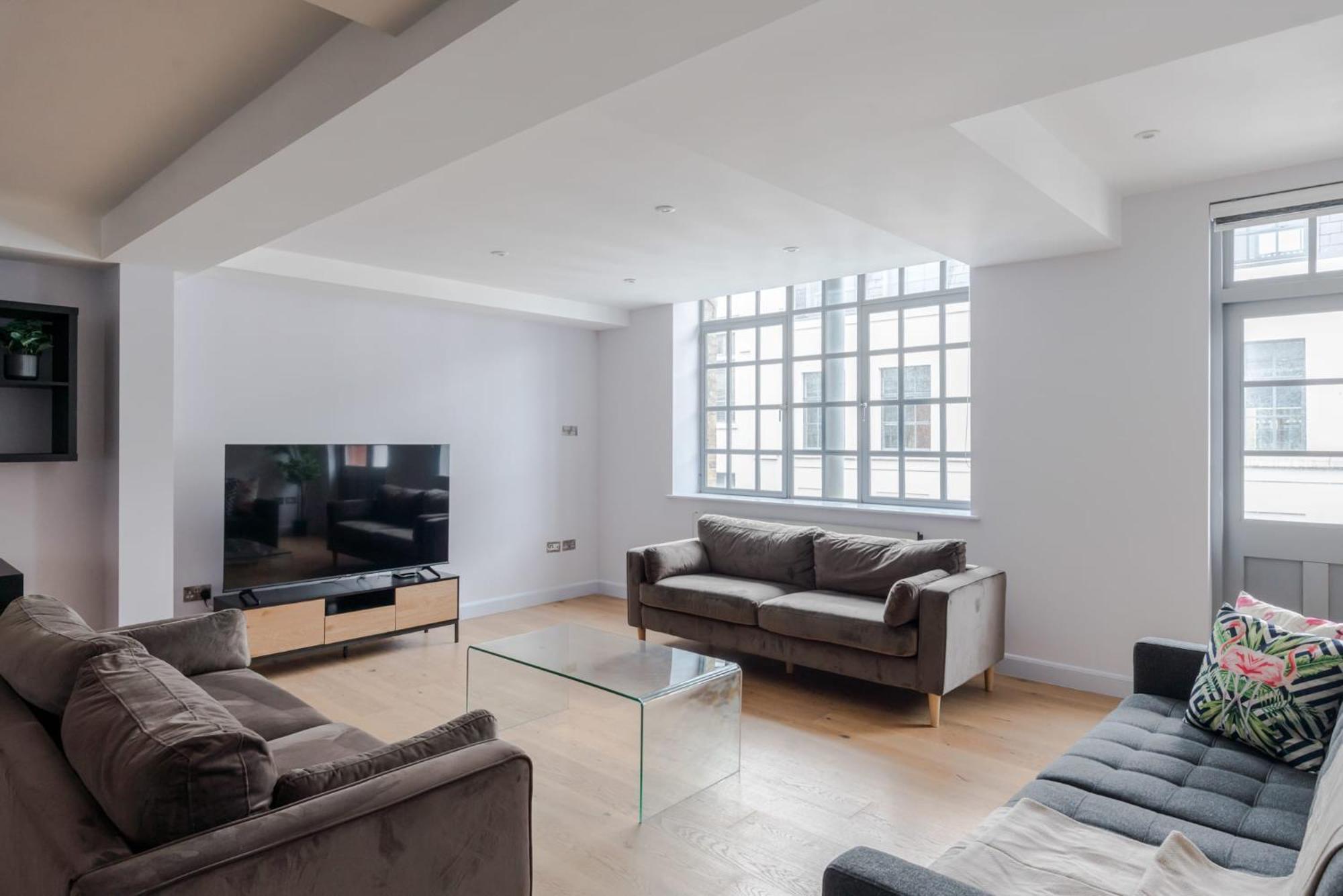 Apartament Law & Order - Farringdon - By Frankie Says Londra